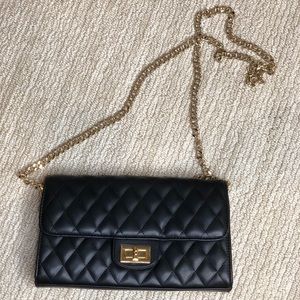 NWOT ASOS DESIGN black quilted flap purse